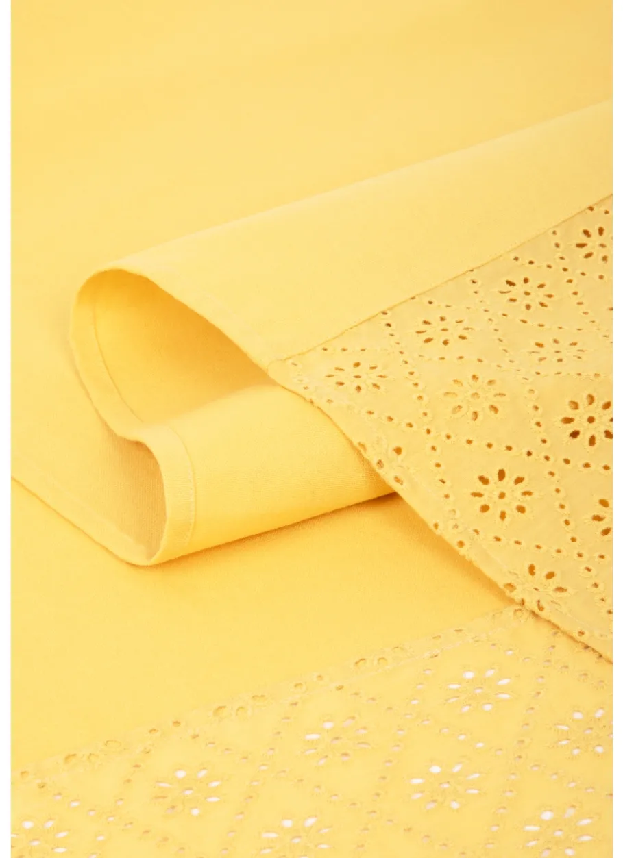 Bouchara Chemin De Table^CHEMIN DE TABLE EN BRODERIE ANGLAISE