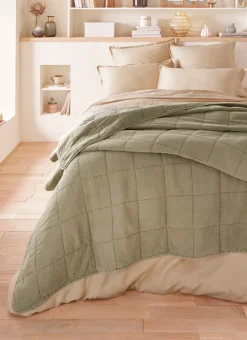 Bouchara Jete De Lit, Edredon^COUVRE-LIT MATELASSÉ UNI