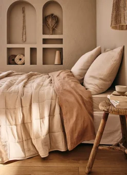 Bouchara Jete De Lit, Edredon^COUVRE-LIT MOLLETONNÉ GAUFRÉ