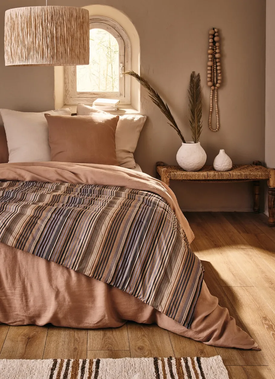 Bouchara Jete De Lit, Edredon^ÉDREDON MATELASSÉ