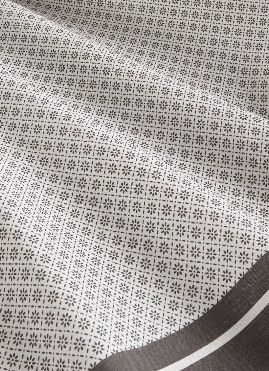 Bouchara Nappe|Table De Noël^NAPPE EN COTON ENDUITE MOTIF FANTAISIE