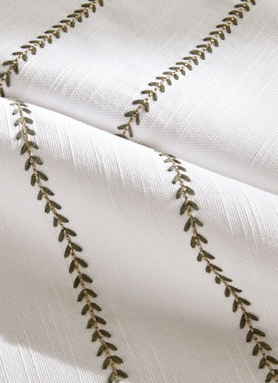 Bouchara Nappe^NAPPE EN COTON FLAMMÉ BRODÉE ANTI-TACHE TIBO