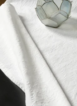 Bouchara Nappe^NAPPE JACQUARD FLORAL REJA