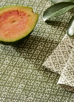 Bouchara Nappes Enduites & Anti-Taches|Nappe^NAPPE RONDE EN COTON ENDUIT IMPRIMÉ PETITES FLEURS